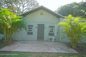 2836 Shwonda Ave NE in Palm Bay, FL - Building Photo - Building Photo