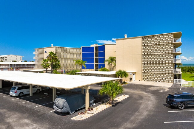 The Mark in Cocoa Beach, FL - Building Photo - Building Photo