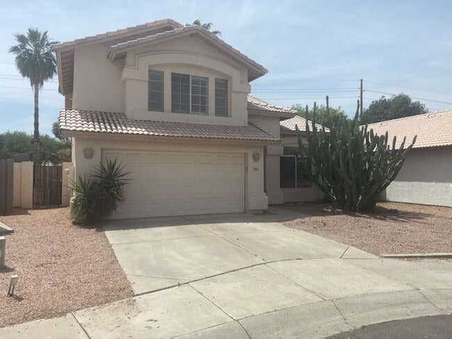 1551 E Gary Dr