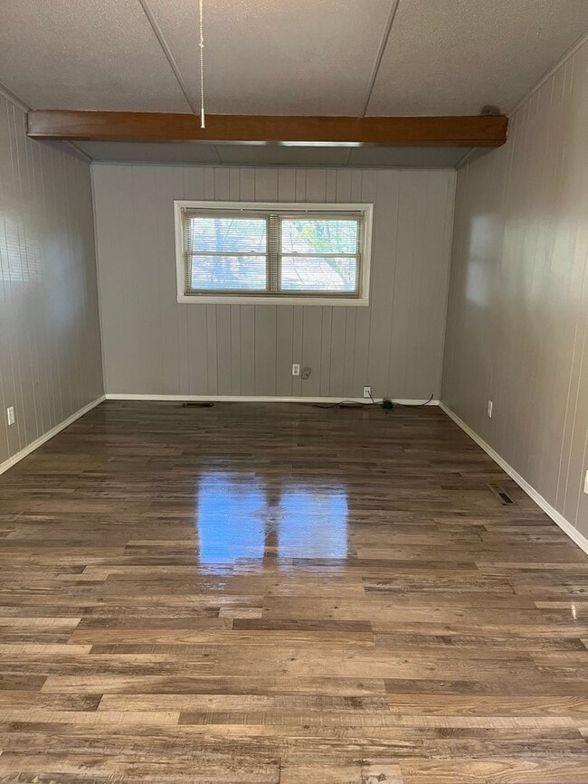 5911 Ellsworth Rd in Fort Smith, AR - Building Photo - Building Photo