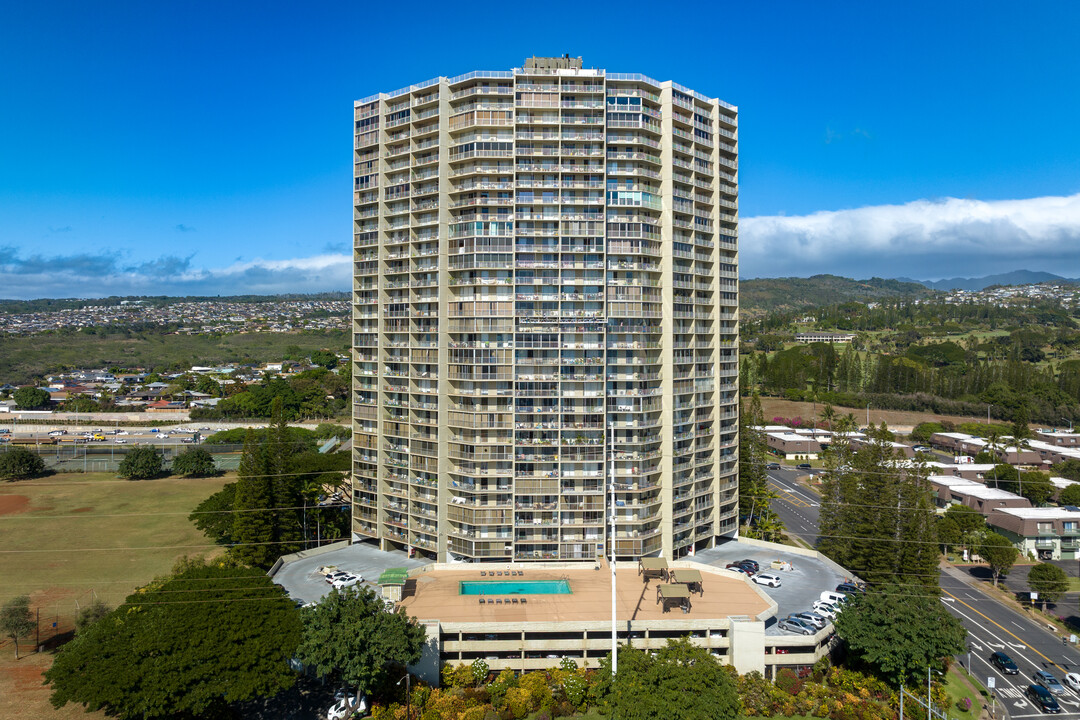 Lele Pono in Aiea, HI - Building Photo