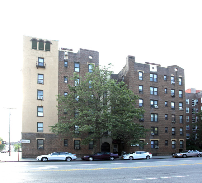 2813 Ocean Ave in Brooklyn, NY - Foto de edificio - Building Photo