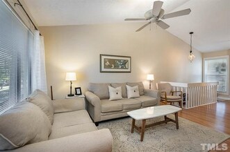 208 Concannon Ct in Cary, NC - Building Photo - Building Photo