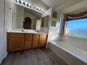 4773 W Dublin Ct in Chandler, AZ - Building Photo - Building Photo