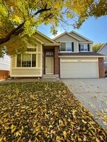 1615 Red Mountain Dr in Longmont, CO - Building Photo