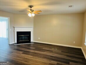3510 Brookstone Way in Union City, GA - Building Photo - Building Photo