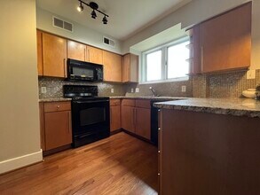 2427 Vail Ave in Charlotte, NC - Building Photo - Building Photo