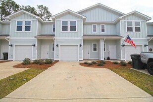 8900 Brigade Trail in Pensacola, FL - Building Photo