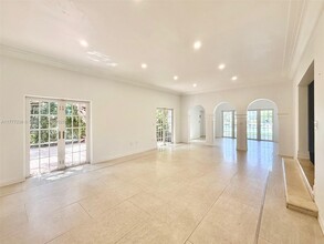 4464 Prairie Ave in Miami Beach, FL - Building Photo - Building Photo