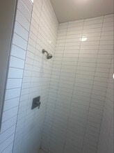 320 South St, Unit 2 in Philadelphia, PA - Building Photo - Building Photo