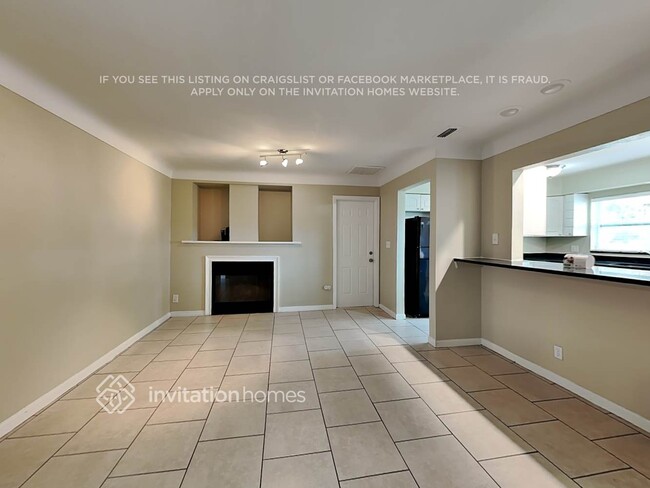 7796 Barry Ct in Seminole, FL - Foto de edificio - Building Photo