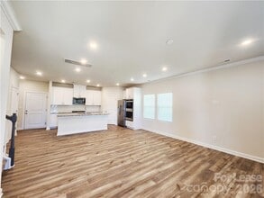 701 Windage Wy in Pineville, NC - Building Photo - Building Photo