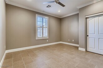 11227 Applevale Ct in Las Vegas, NV - Building Photo - Building Photo