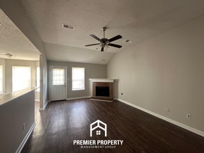 2828 Breezy Ridge Trail in Memphis, TN - Building Photo - Building Photo