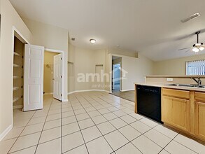 3266 Woodglen Dr in Orange Park, FL - Building Photo - Building Photo