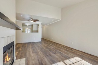 2400 Eilers Ln-Unit -1804 in Lodi, CA - Building Photo - Building Photo