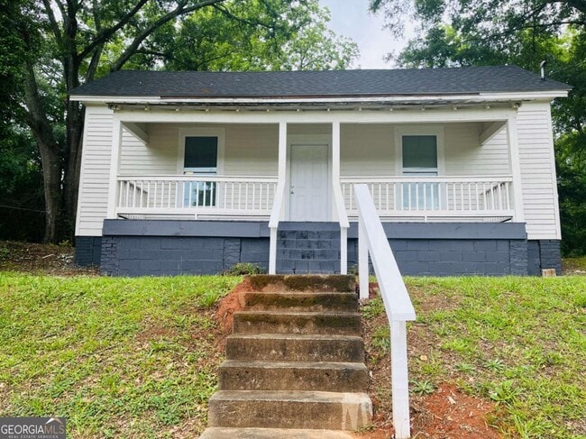 property at 1316 Forrest Ave
