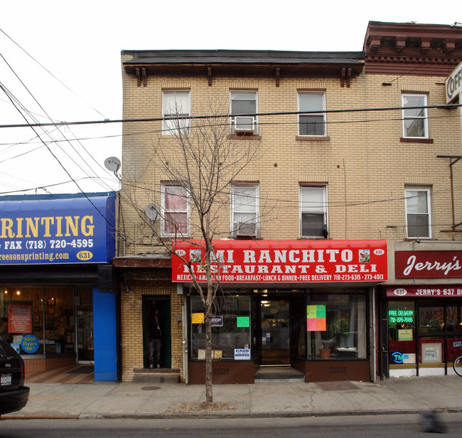 635 Bay St in Staten Island, NY - Foto de edificio - Building Photo