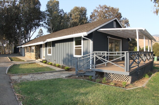 2500 Church Ave in San Martin, CA - Building Photo - Building Photo