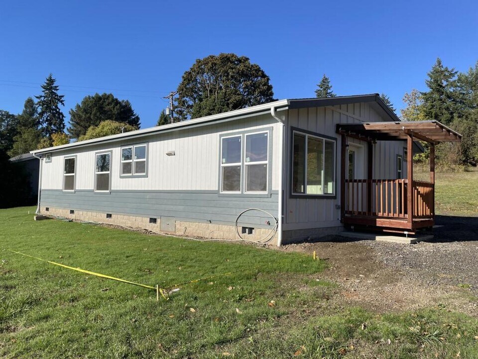3124 NW 9th St in Corvallis, OR - Building Photo