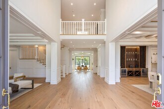 5133 Louise Ave in Los Angeles, CA - Building Photo - Building Photo