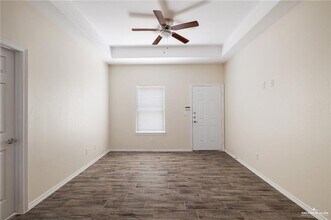 10 Hiawatha Dr in Pharr, TX - Building Photo - Building Photo