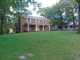 3317 Lookout Dr SE in Huntsville, AL - Building Photo