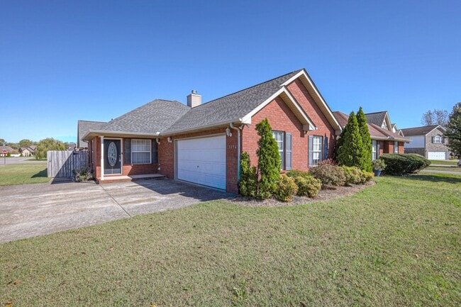 property at 5156 Cicada Cir