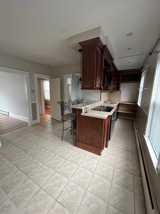 45 Appleton Ave in Pawtucket, RI - Building Photo