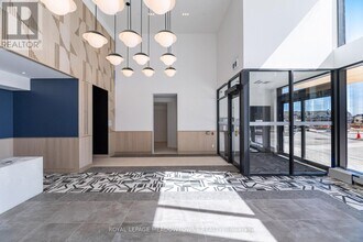 4878 Powers Cmn in Burlington, ON - Building Photo - Building Photo