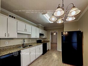 417 Warren Rd SW in Lawrenceville, GA - Building Photo - Building Photo