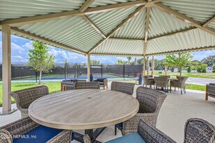 109 Palma Dr in St. Augustine, FL - Building Photo