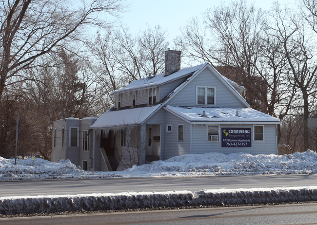 1900 S Ferry St in Anoka, MN - Building Photo - Building Photo