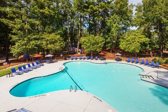 The Pointe at Midtown in Raleigh, NC - Foto de edificio - Building Photo