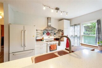 4407 Lareina Dr in Austin, TX - Building Photo - Building Photo