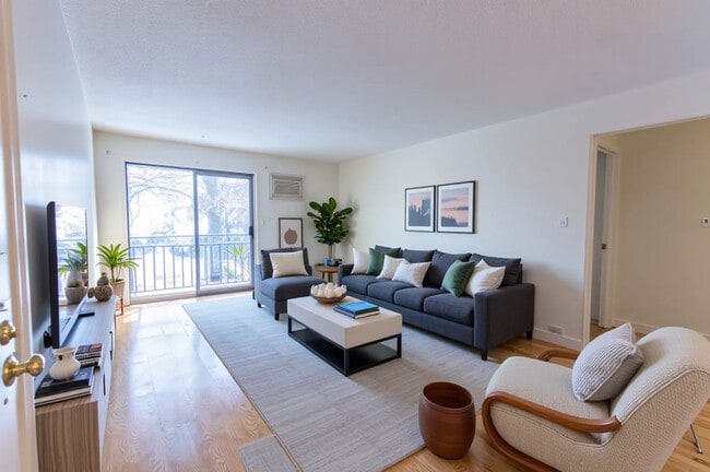 property at 23 Country Club Dr