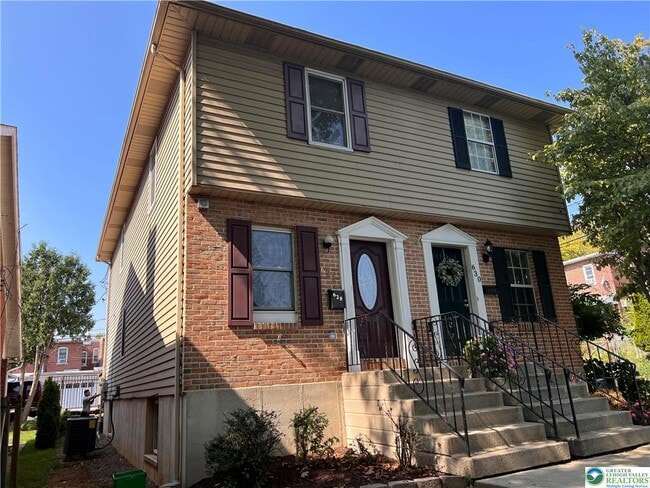 property at 628 N 20th St