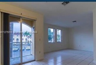 4351 SW 160th Ave, Unit 208 in Miramar, FL - Building Photo - Building Photo