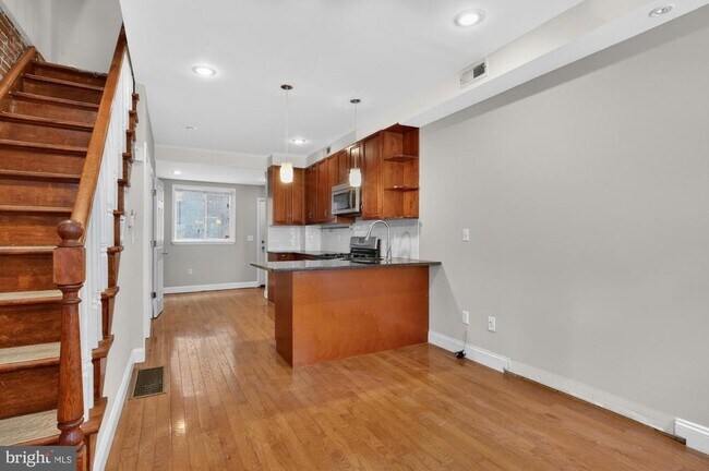 1304 S Fairhill St in Philadelphia, PA - Building Photo - Building Photo