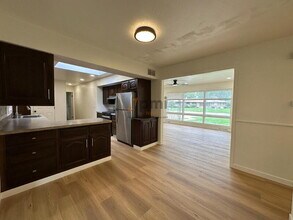 2627 W 60th Dr in Merrillville, IN - Building Photo - Building Photo