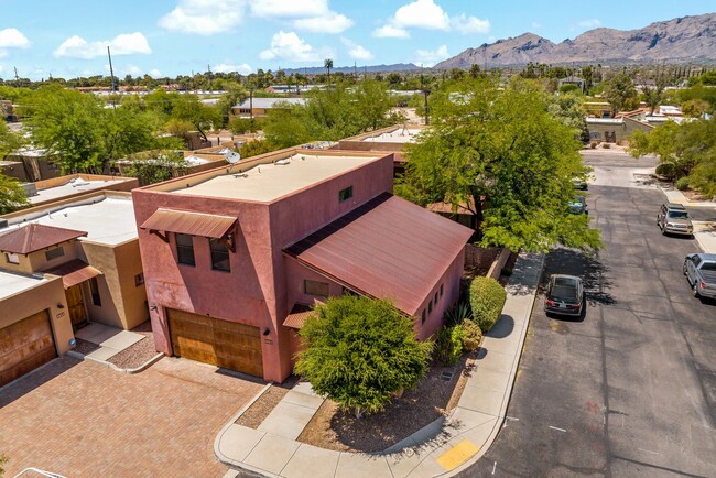 3057 N Presidio Park Pl in Tucson, AZ - Building Photo - Building Photo