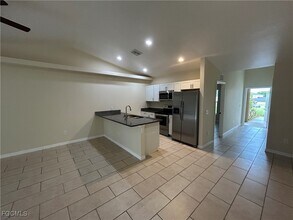 406 Piper Ave in Lehigh Acres, FL - Building Photo - Building Photo