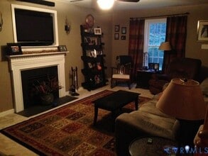 1935 E Old Mountain Rd in Mineral, VA - Building Photo - Building Photo