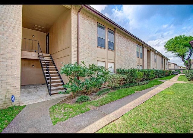 property at 9213 Imogene St
