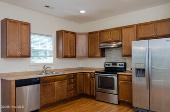 705 N Third St in Kure Beach, NC - Building Photo - Building Photo