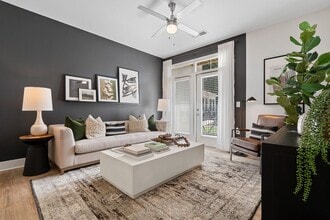 Eagle Landing in Pinehurst, NC - Foto de edificio - Building Photo