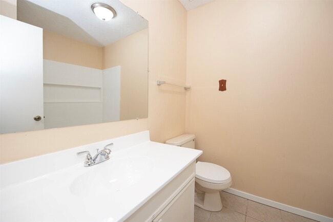 property at 4843 Beechaven St