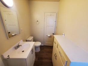1722 Henderson Ave in Long Beach, CA - Building Photo - Building Photo