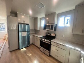 8868 Troy St in Spring Valley, CA - Building Photo - Building Photo