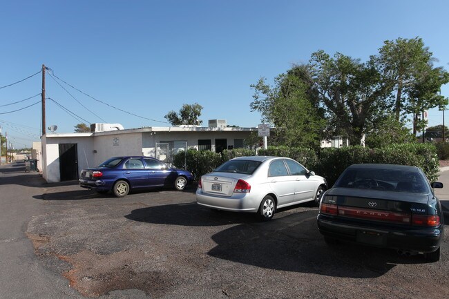 342 S Water St in Henderson, NV - Foto de edificio - Building Photo